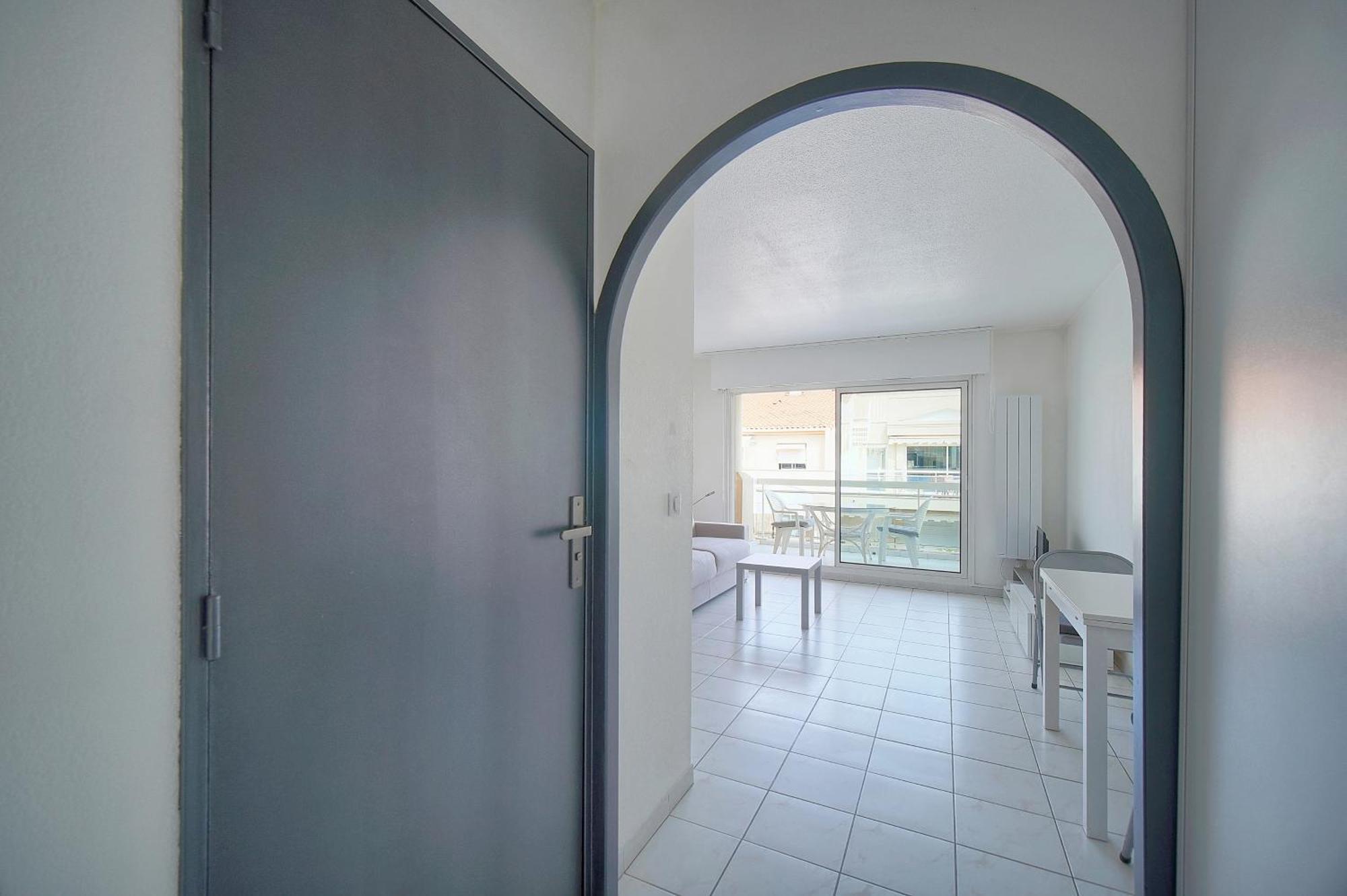 Frgk "Gallieni Terrasse Au Calme" Cannes Ngoại thất bức ảnh
