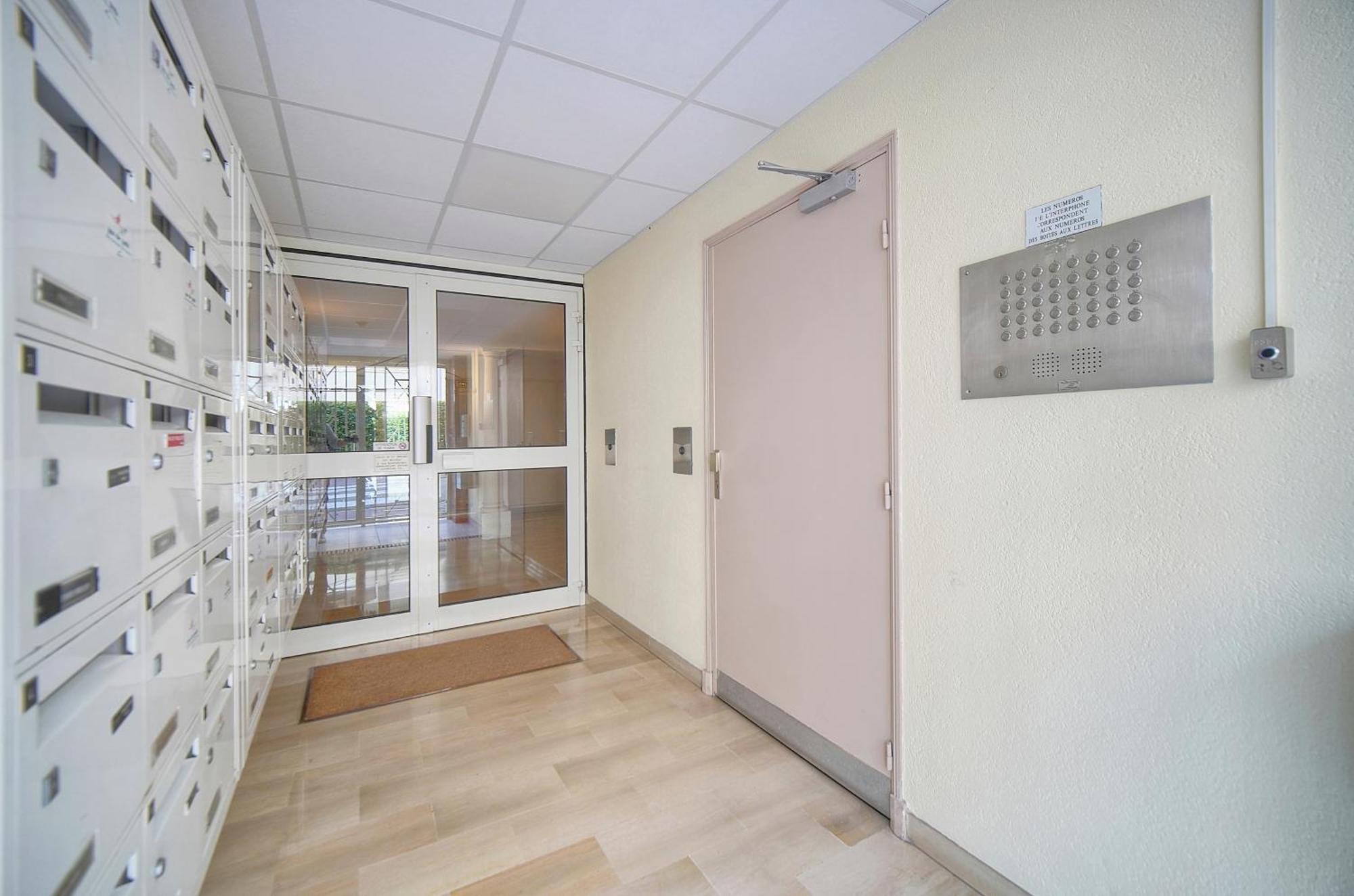 Frgk "Gallieni Terrasse Au Calme" Cannes Ngoại thất bức ảnh